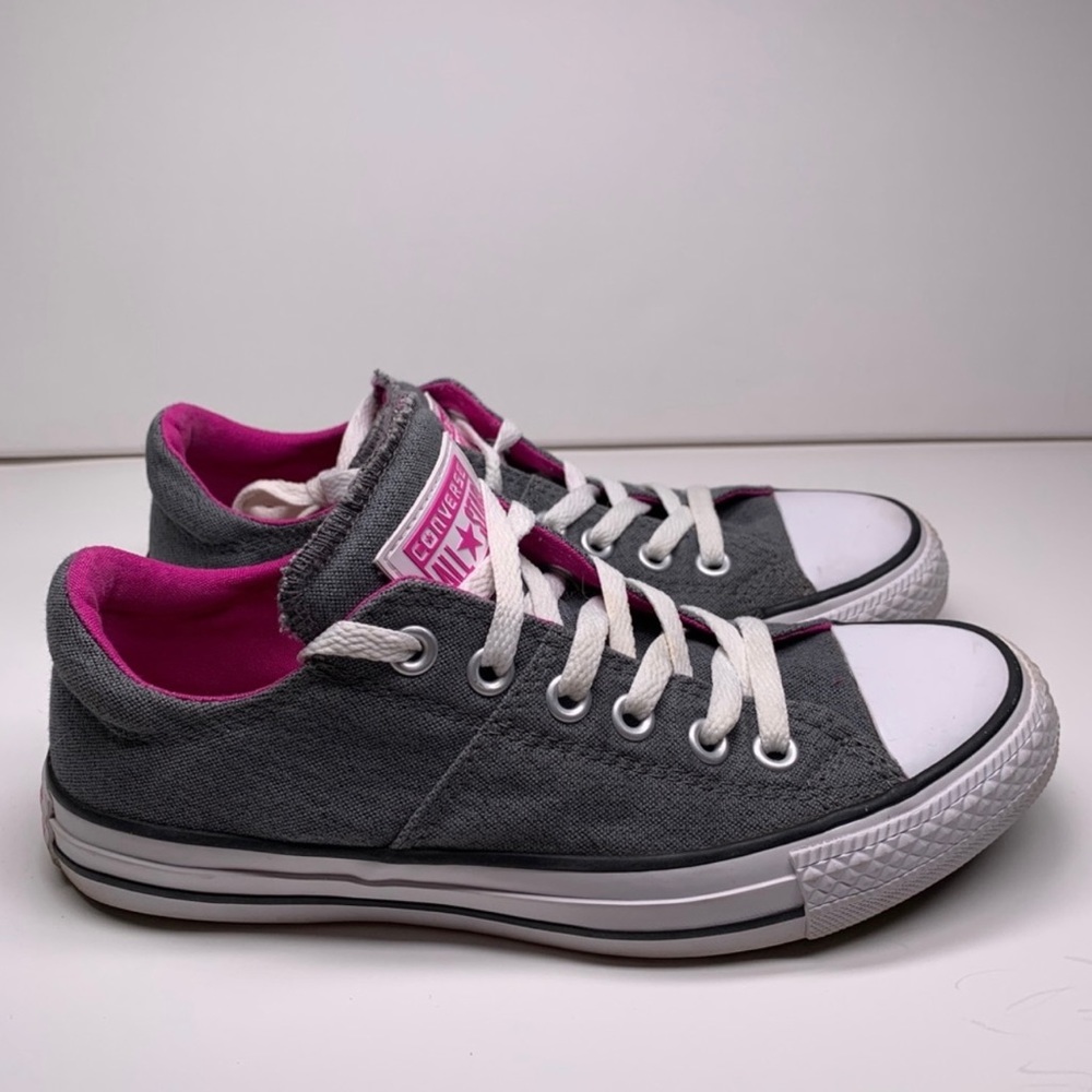 Converse Chuck Taylor All Star Low Size US 7 Gray Pink Sneakers Shoes Women’s